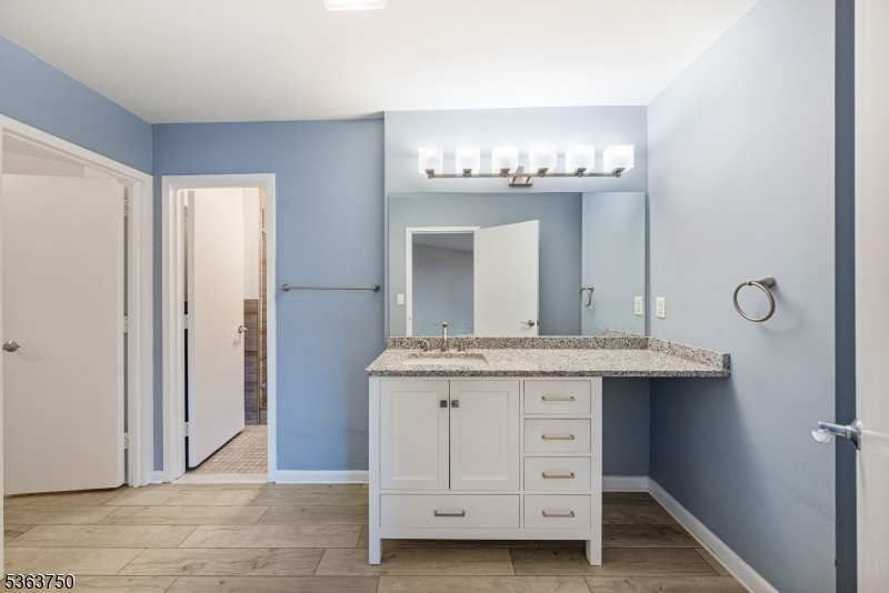 The Claridge House - Residential