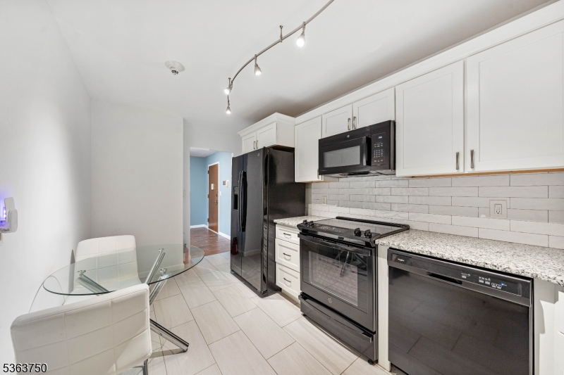 The Claridge House - Residential