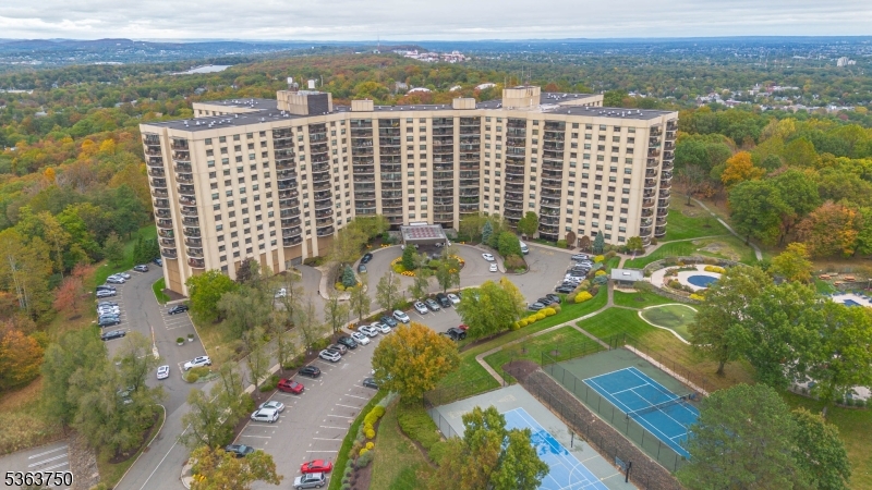 The Claridge House - Residential
