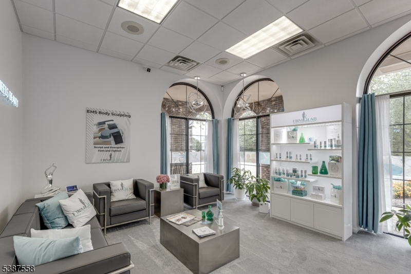 Warren Twp., New Jersey 07059, United States, ,Commercial,Active,223707