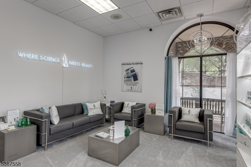 Warren Twp., New Jersey 07059, United States, ,Commercial,Active,223707