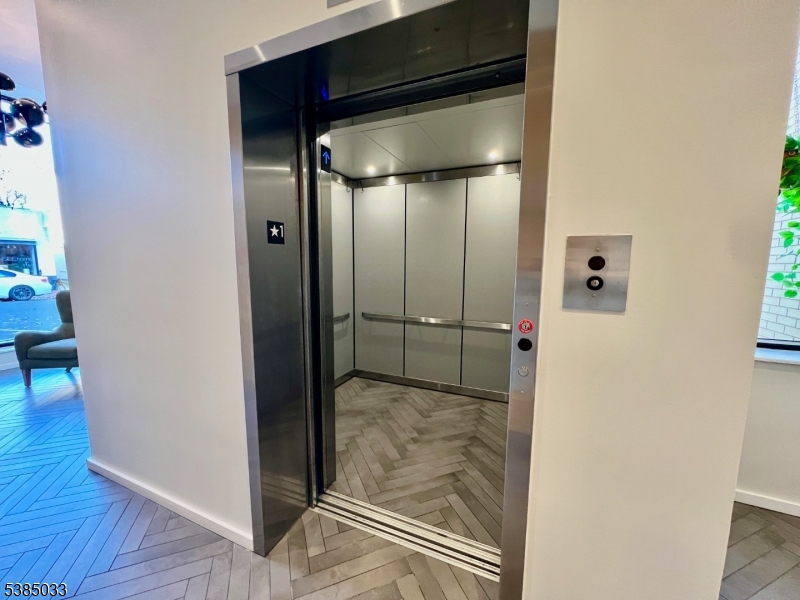 104 Baker Street - Residential Lease