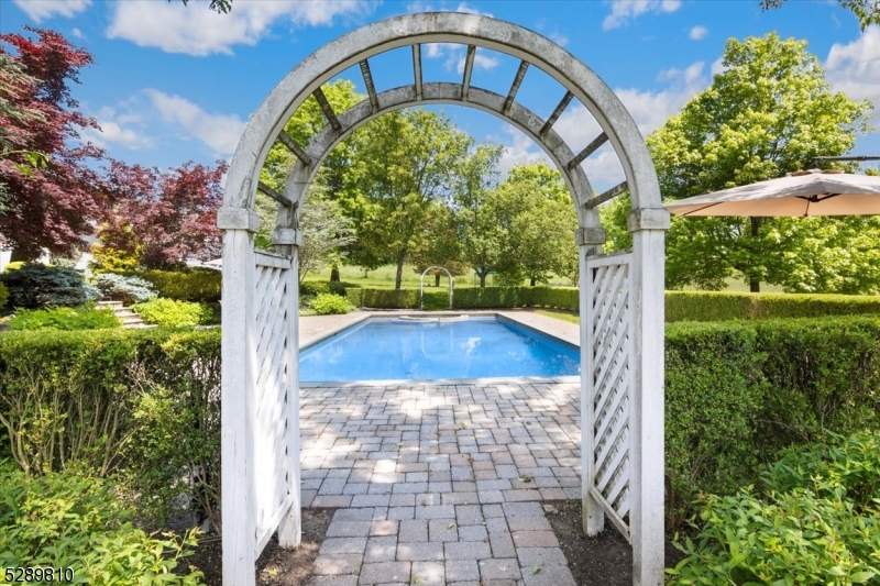 Pottersville /farm assessed - Residential