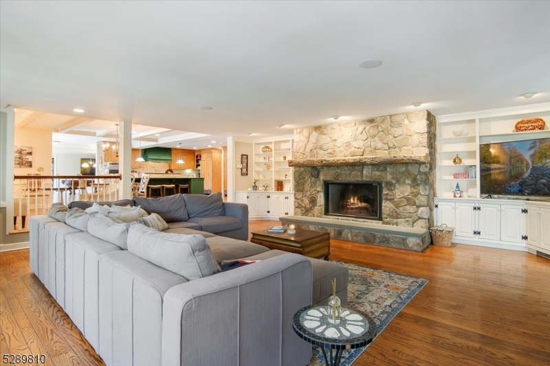 Pottersville /farm assessed - Residential