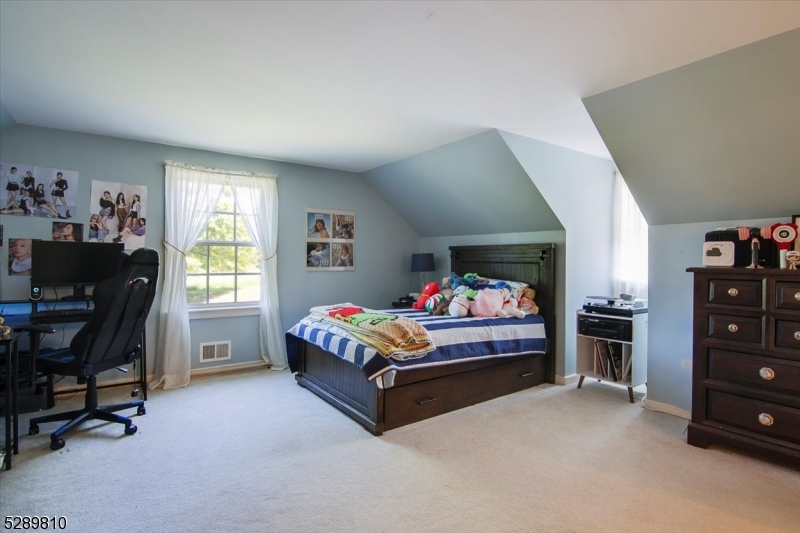 Pottersville /farm assessed - Residential