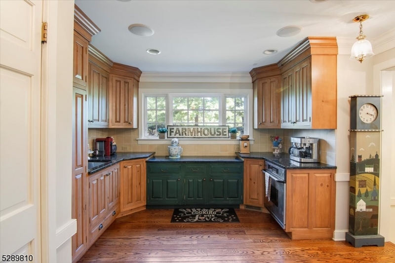 Pottersville /farm assessed - Residential