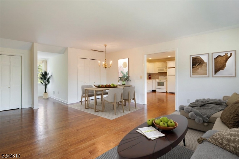 Pottersville /farm assessed - Residential