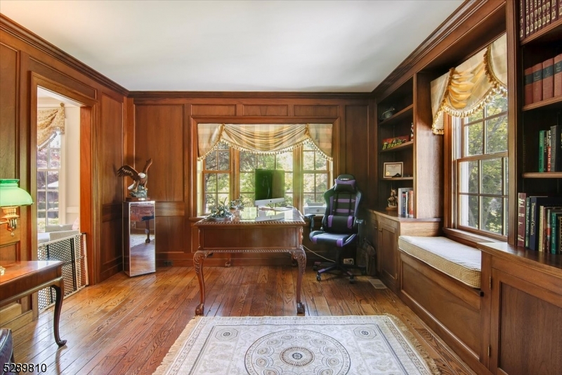 Pottersville /farm assessed - Residential