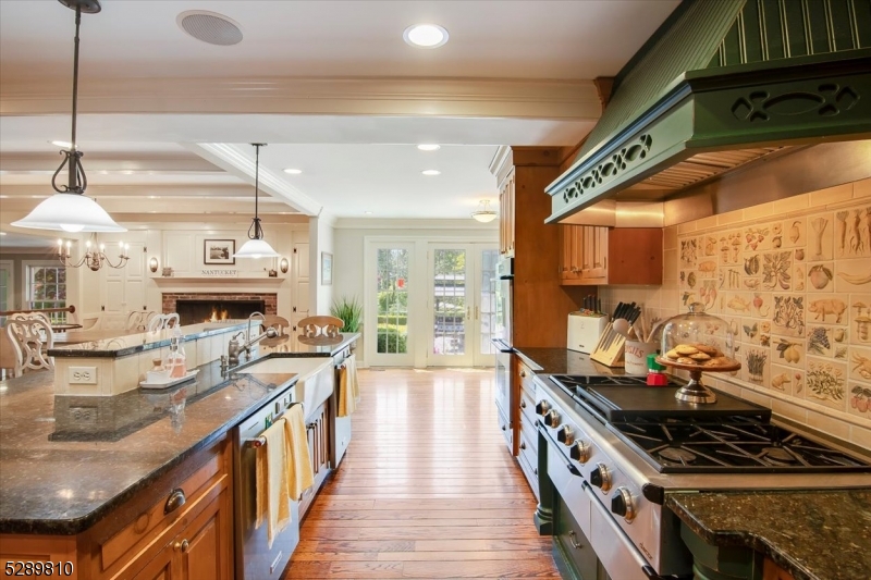 Pottersville /farm assessed - Residential