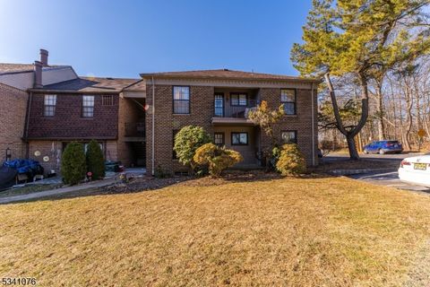 323 Gill Ln Unit 5B, Woodbridge Twp., NJ 08830 - MLS#: 3952567