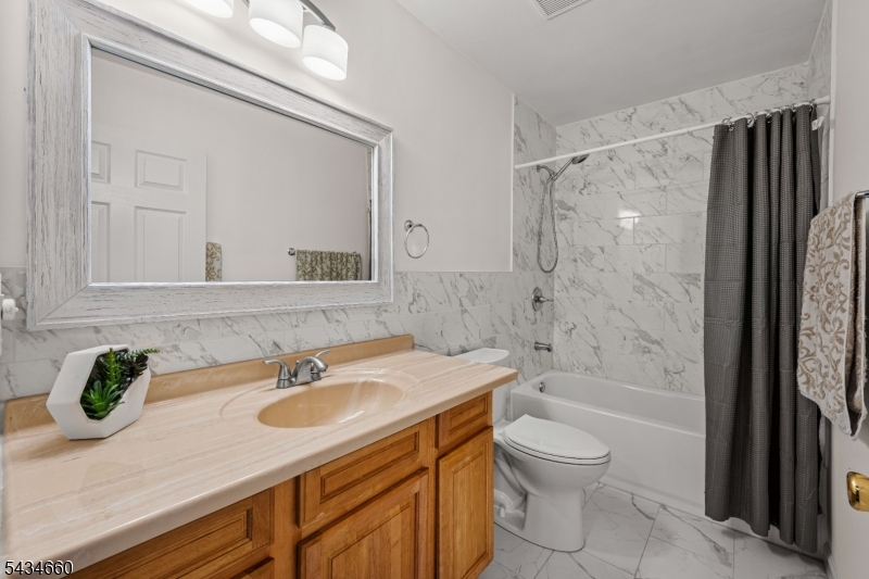 Maple Grove - Residential