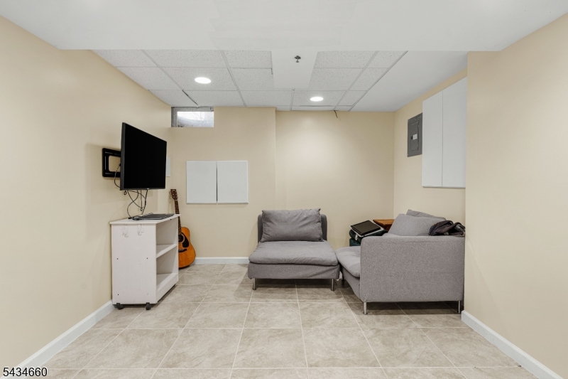 Maple Grove - Residential