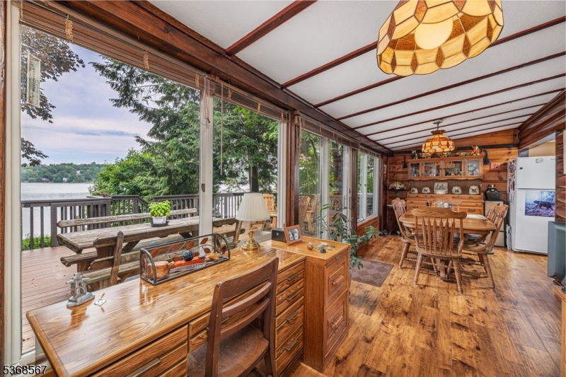 Beautiful Highland Lakes - Residential