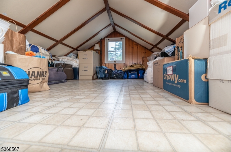 Beautiful Highland Lakes - Residential