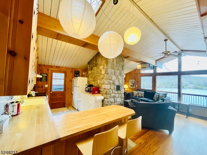 Highland Lakes Main Lake - Residential