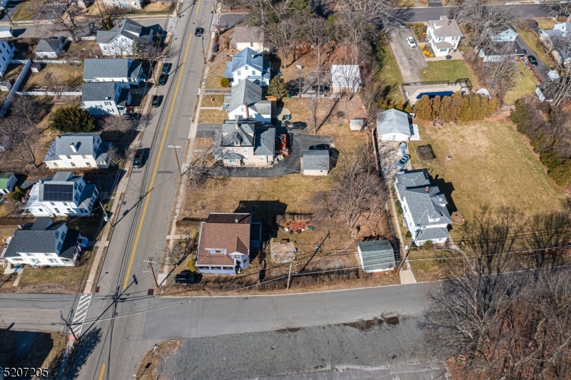 Photo 8 of 18 of 38 Beach St land