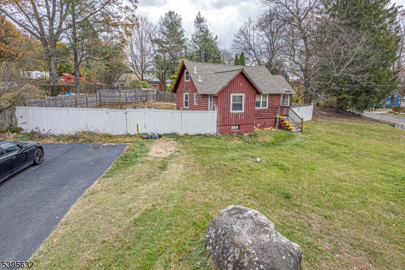 Beautiful Highland Lakes - Residential