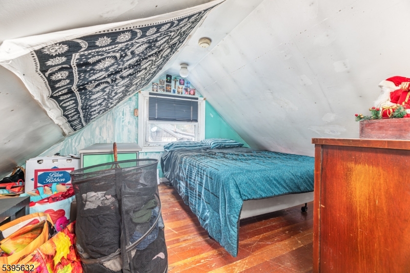 Beautiful Highland Lakes - Residential