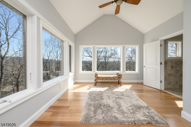Woodland Park, New Jersey, 07424, United States, 5 Bedrooms Bedrooms, ,5 BathroomsBathrooms,Residential,Active,2036380