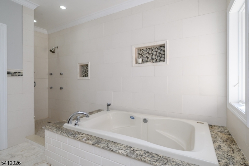 Woodland Park, New Jersey, 07424, United States, 5 Bedrooms Bedrooms, ,5 BathroomsBathrooms,Residential,Active,2036380