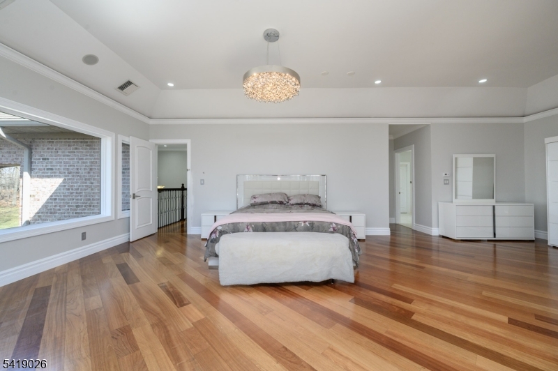Woodland Park, New Jersey, 07424, United States, 5 Bedrooms Bedrooms, ,5 BathroomsBathrooms,Residential,Active,2036380