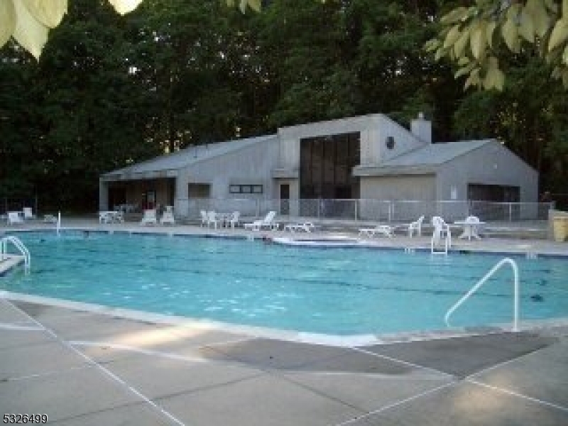 MOUNTAIN CLUB - Residential