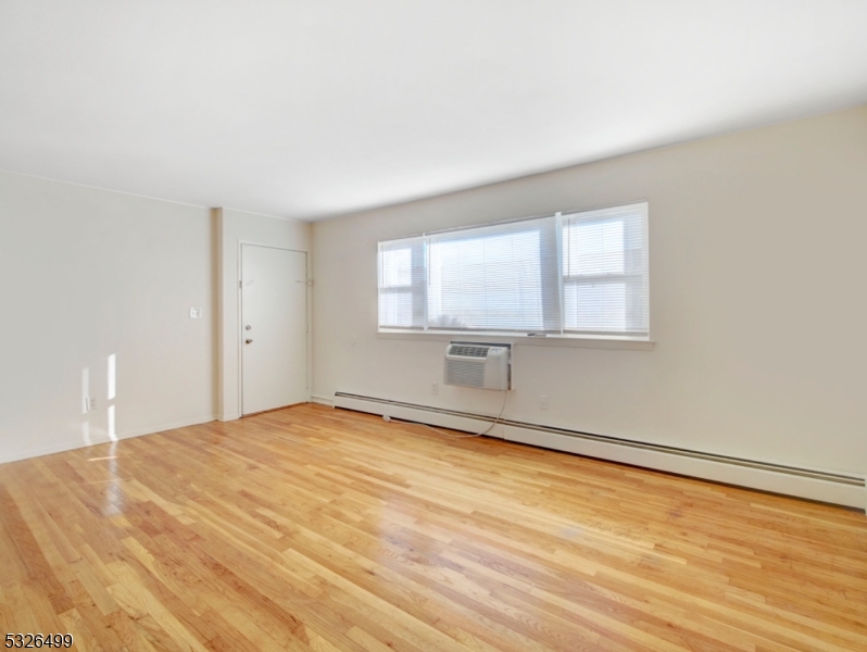 MOUNTAIN CLUB - Residential