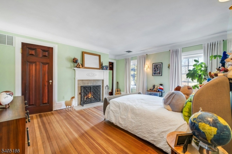 Llewellyn Park - Residential