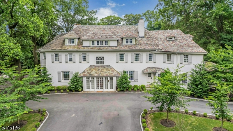 Llewellyn Park - Residential