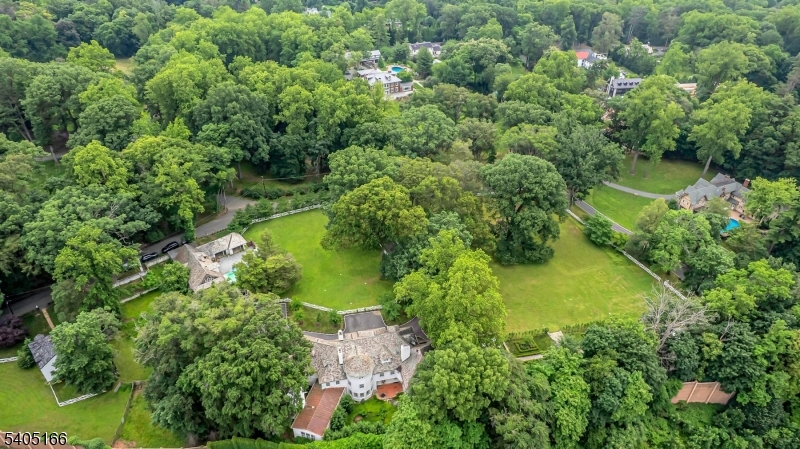 Llewellyn Park - Residential