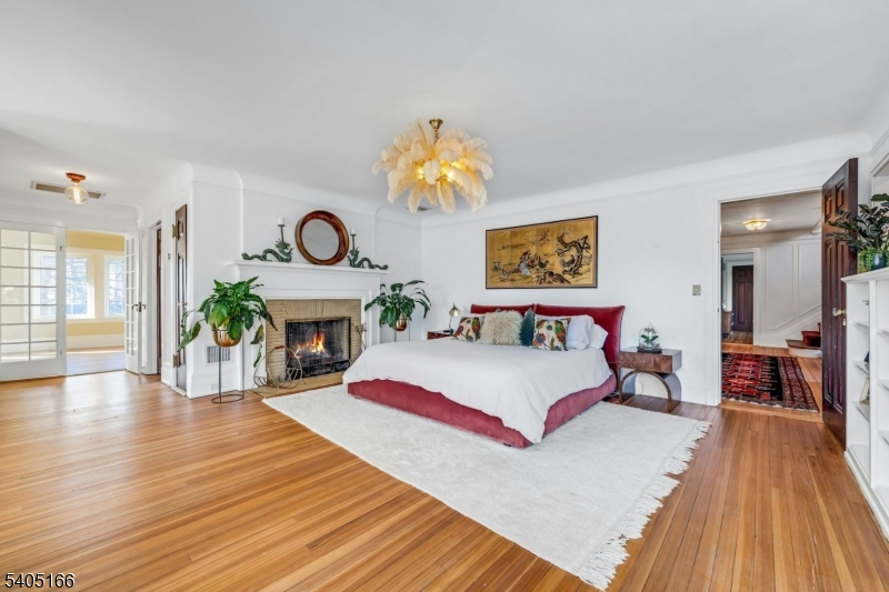 Llewellyn Park - Residential