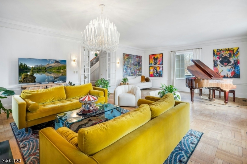 Llewellyn Park - Residential