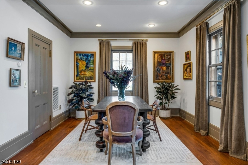 Llewellyn Park - Residential