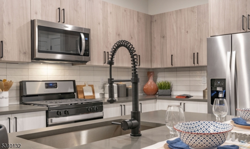 VINTY - Residential Lease