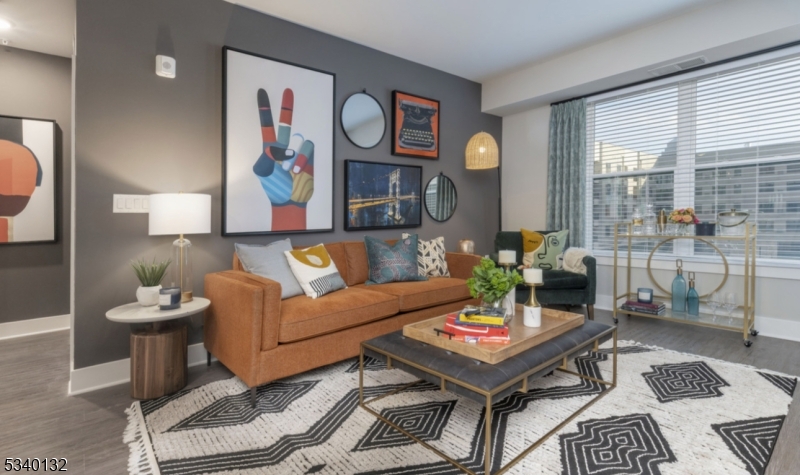 VINTY - Residential Lease