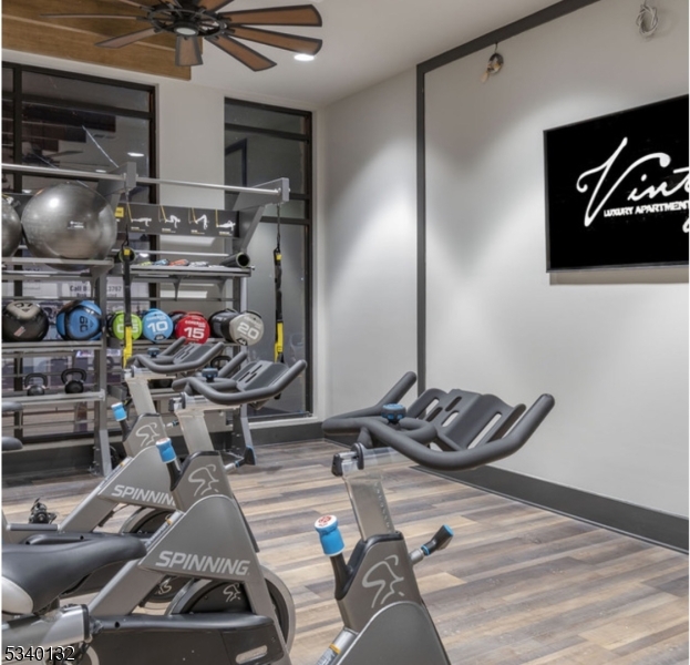 VINTY - Residential Lease