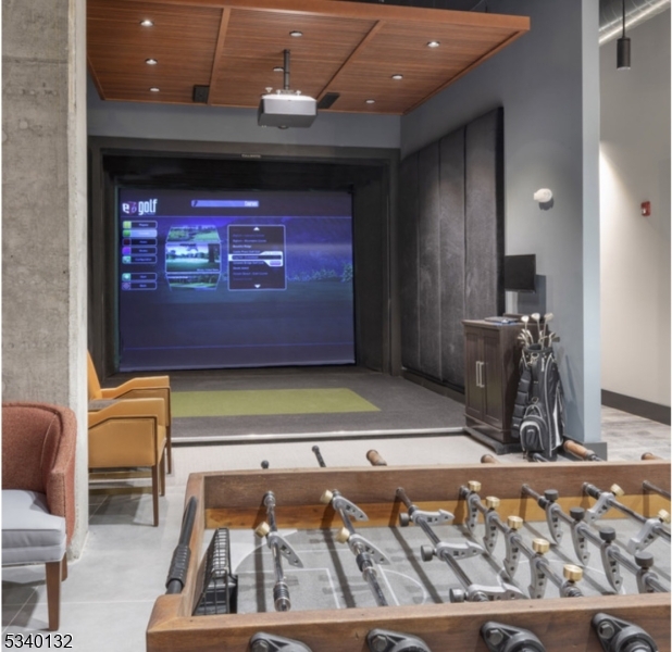 VINTY - Residential Lease