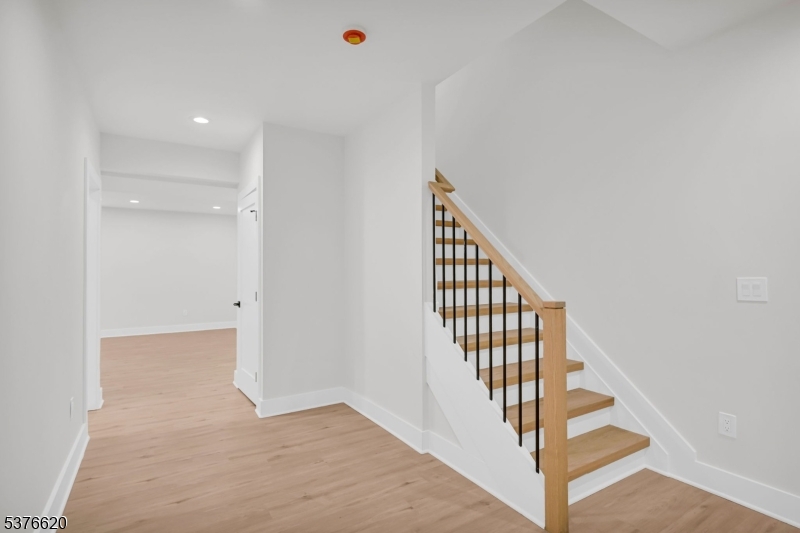 Hillside - Residential