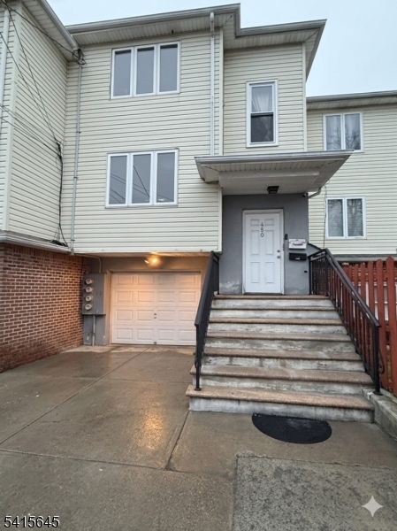 Elmora - Residential Lease