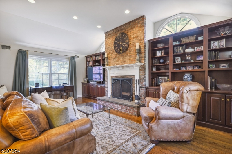 Old Short Hills - Residential