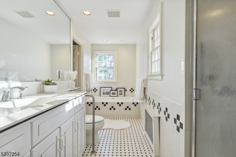 Old Short Hills - Residential