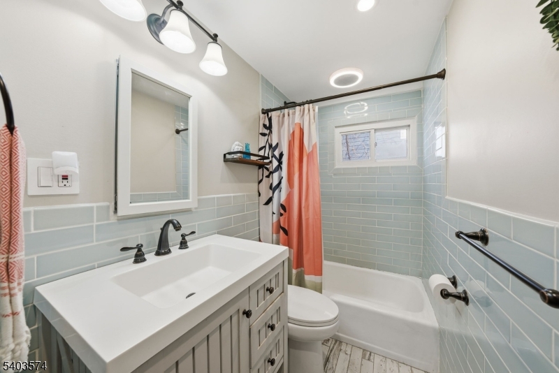 Indian Lake - Residential