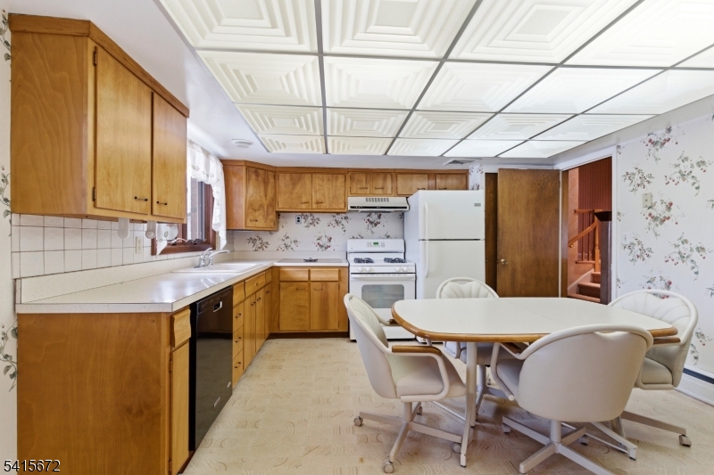 SUCCASUNNA - Residential