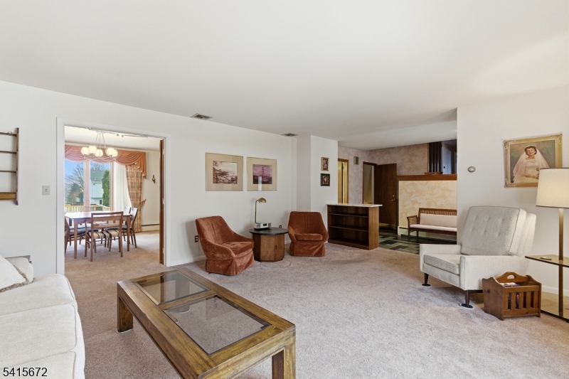 SUCCASUNNA - Residential