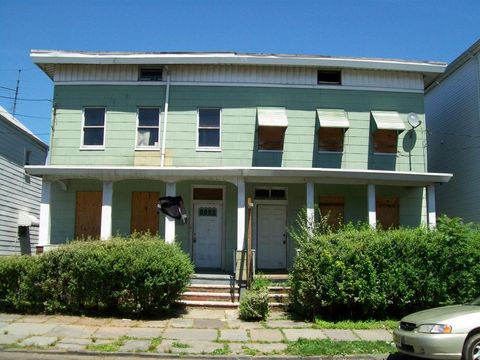 MLS: 3963742