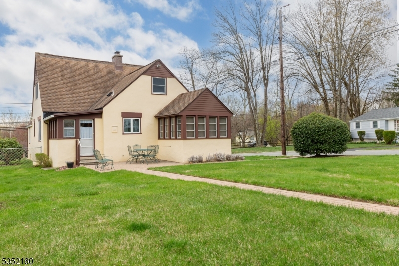 Cedar Knolls - Residential