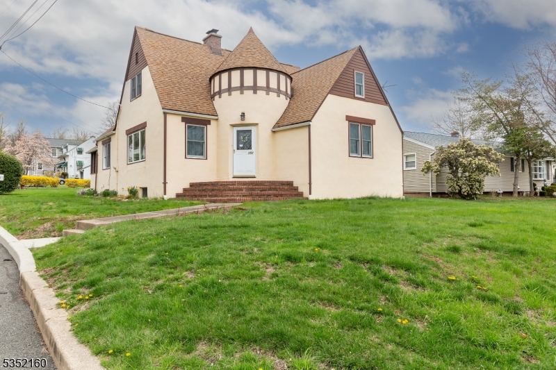 Cedar Knolls - Residential