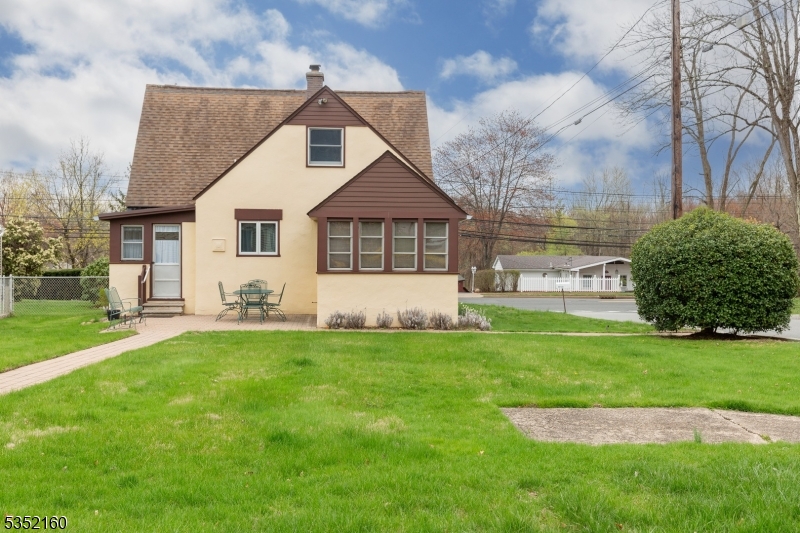 Cedar Knolls - Residential