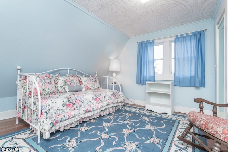 Cedar Knolls - Residential