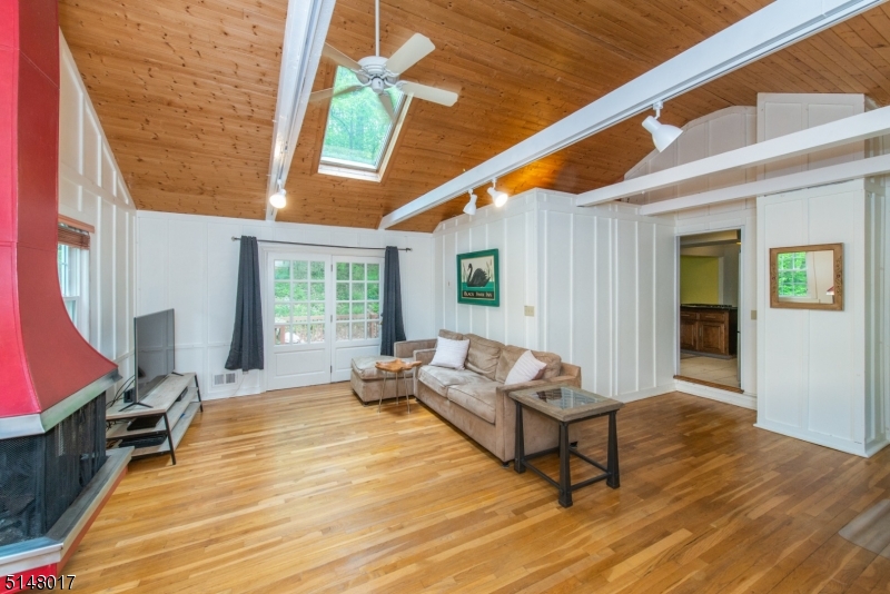 Shongum Lake - Residential